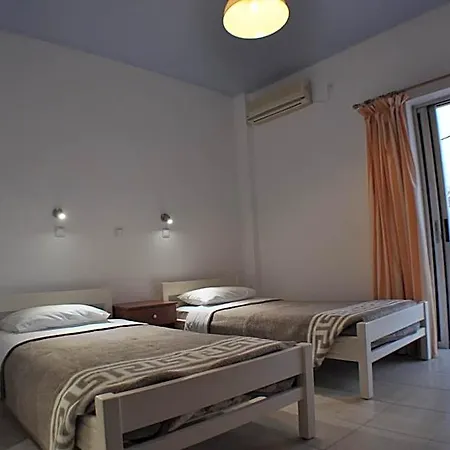 Zouboulia 3* Andimakhia